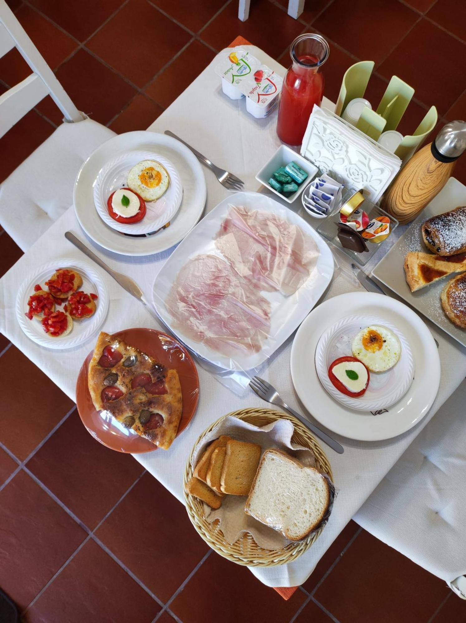 Villa Apollonia B&B โมโนโปลี ภายนอก รูปภาพ